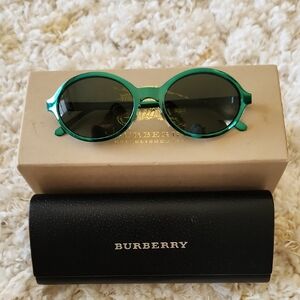 Burberry Green Round Sunglasses